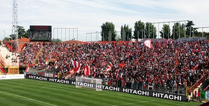 Hitachi è di nuovo sponsor del Vicenza Calcio!